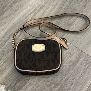 Michael Kors Jet Set Monogram Crossbody Bag